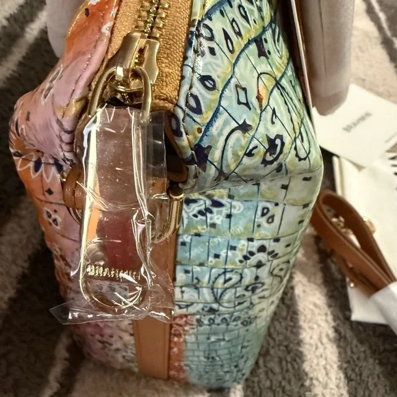 NWT BRAHMIN LARGE DUXBURY MULTI BANDANA 
“ONLY OPENED TO TAKE PHOTOS” - Picture 9 of 15